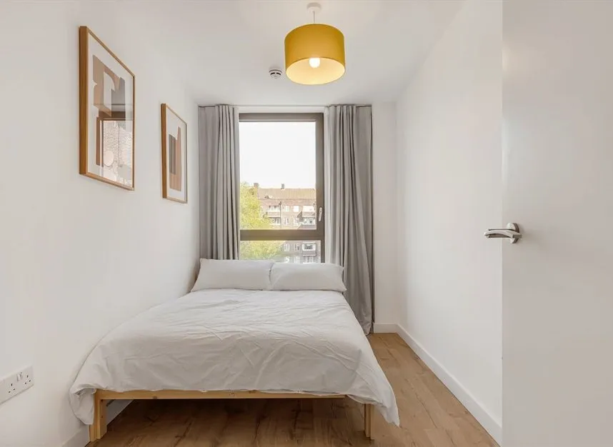 Frampton Park Road, London, E9, photo 8