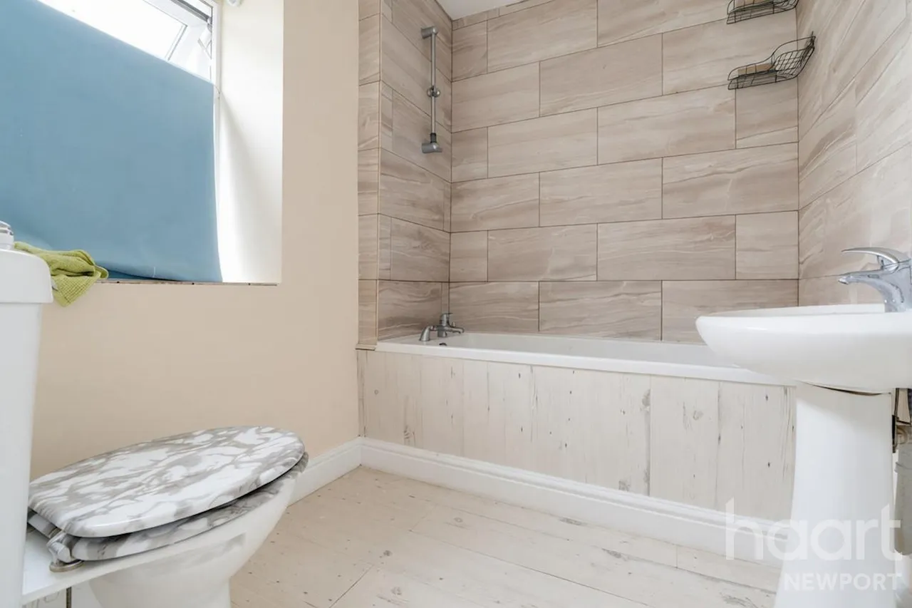 Snatchwood road, NP4, photo 6