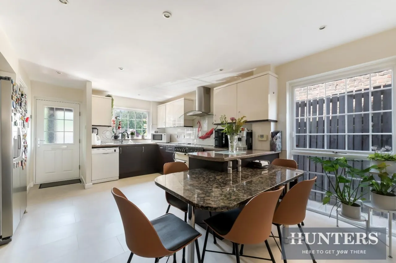 Grafton Road, Worcester Park, KT4, photo 4