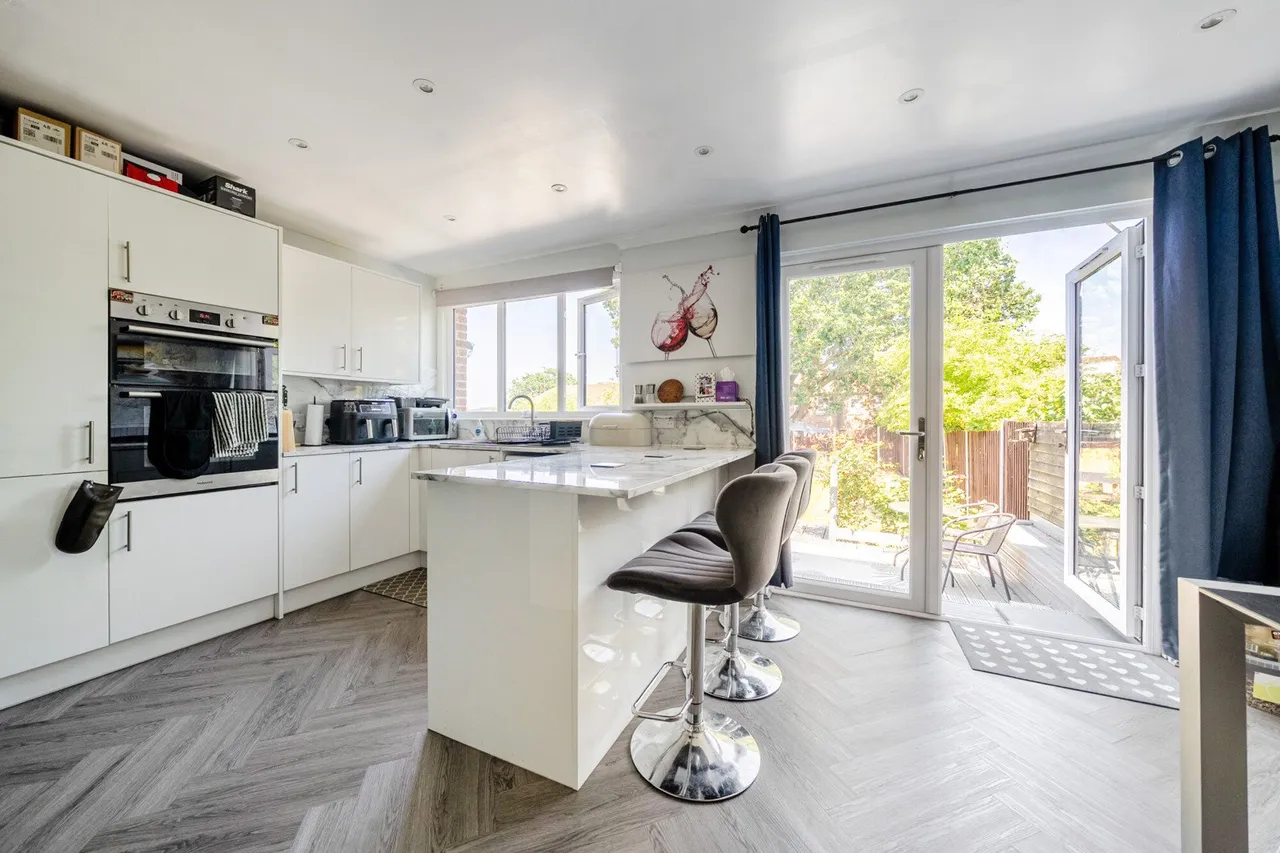 Marvels Lane, SE12, photo 6