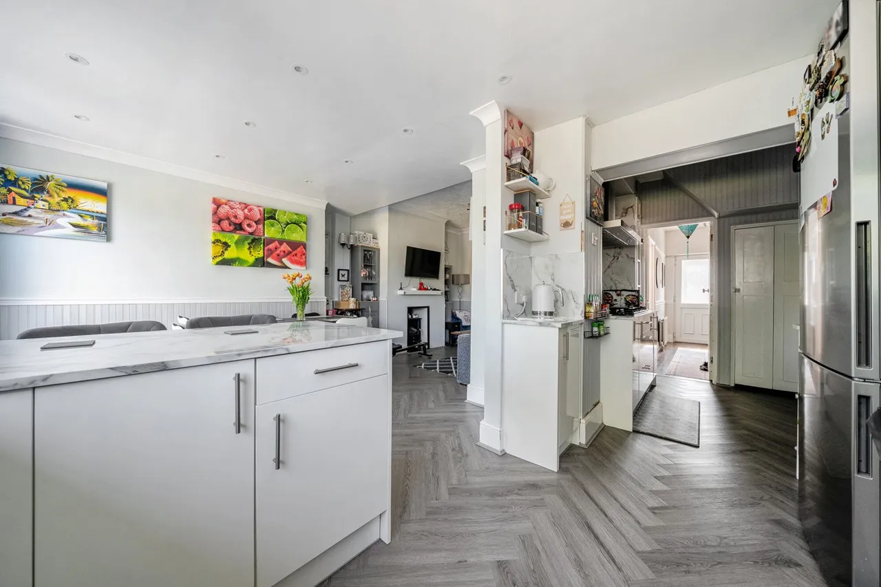 Marvels Lane, SE12, photo 13