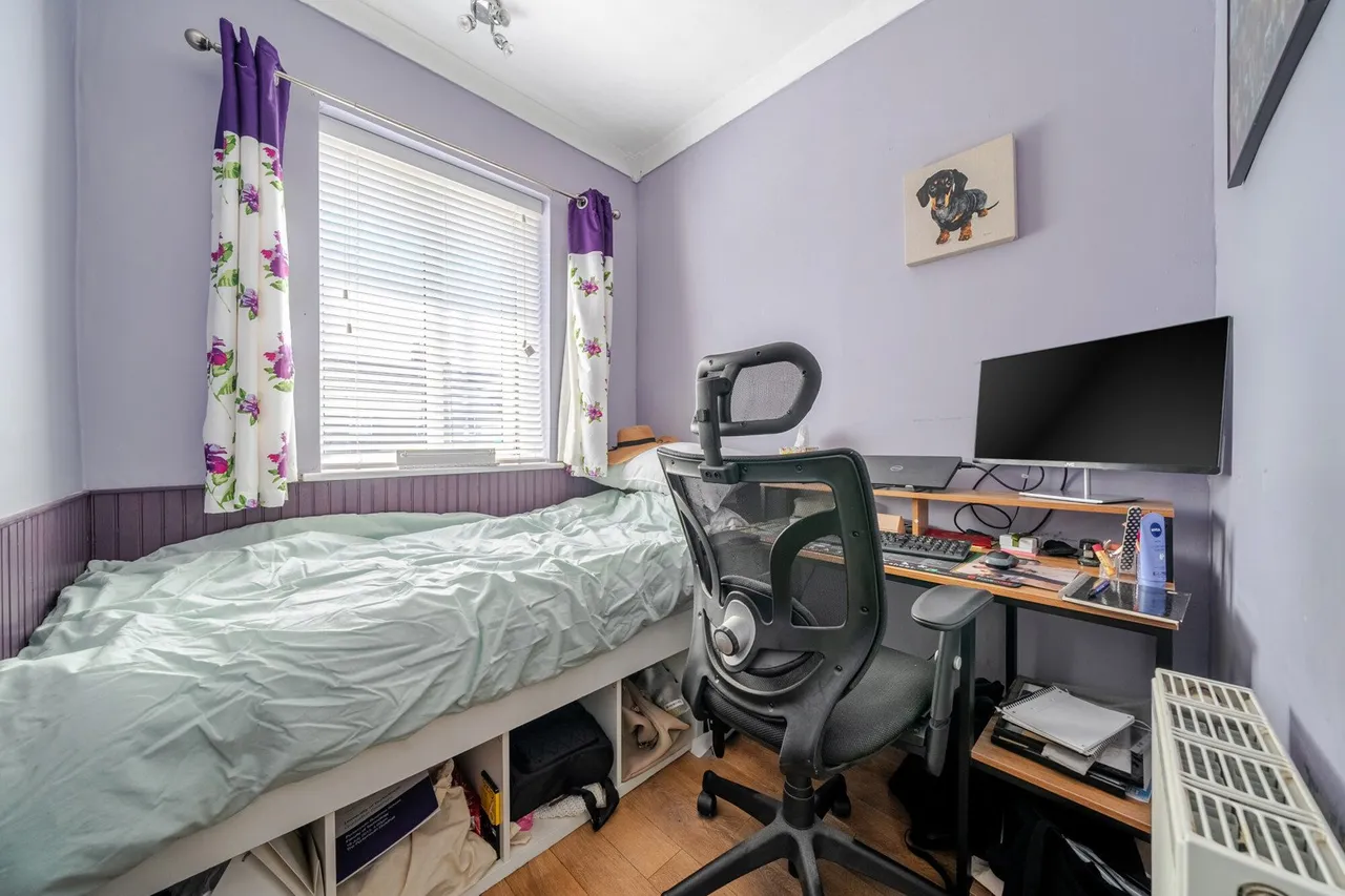Marvels Lane, SE12, photo 19