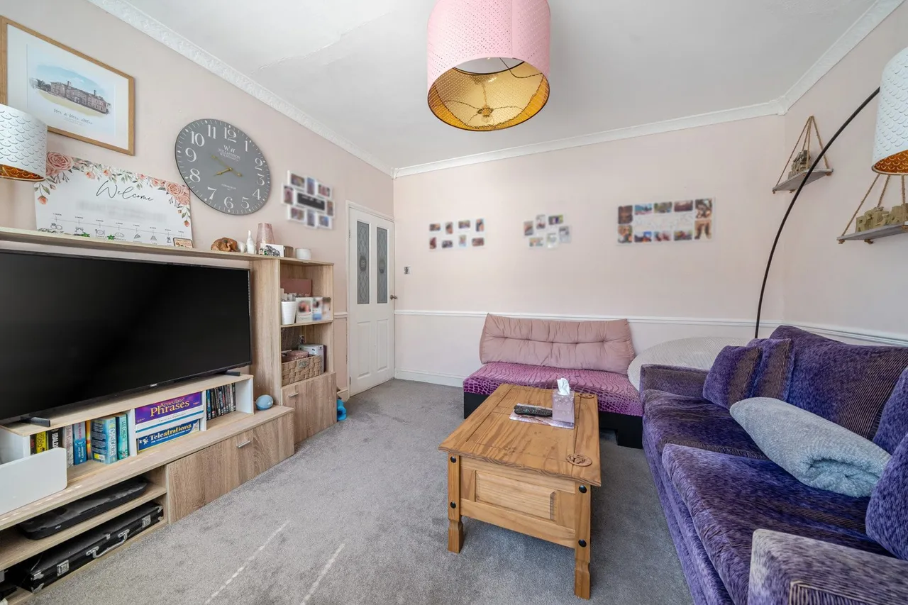 Marvels Lane, SE12, photo 22