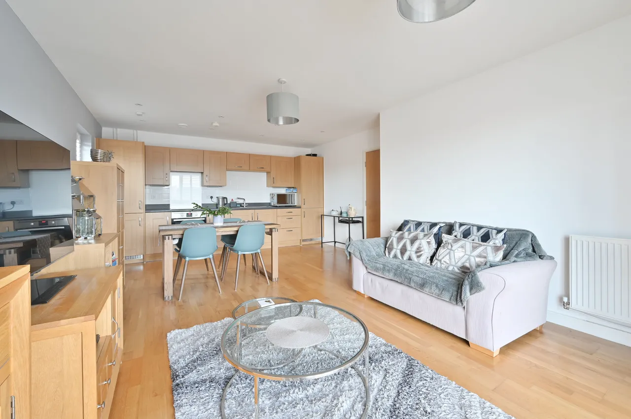 Leavesden, WD25, photo 11