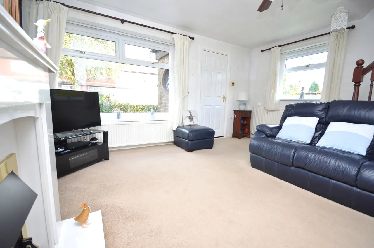 Newark Road, Stockport, photo 9
