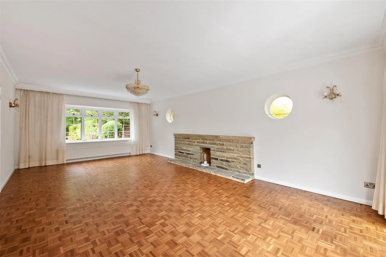 Vine Grove, Hillingdon, photo 10