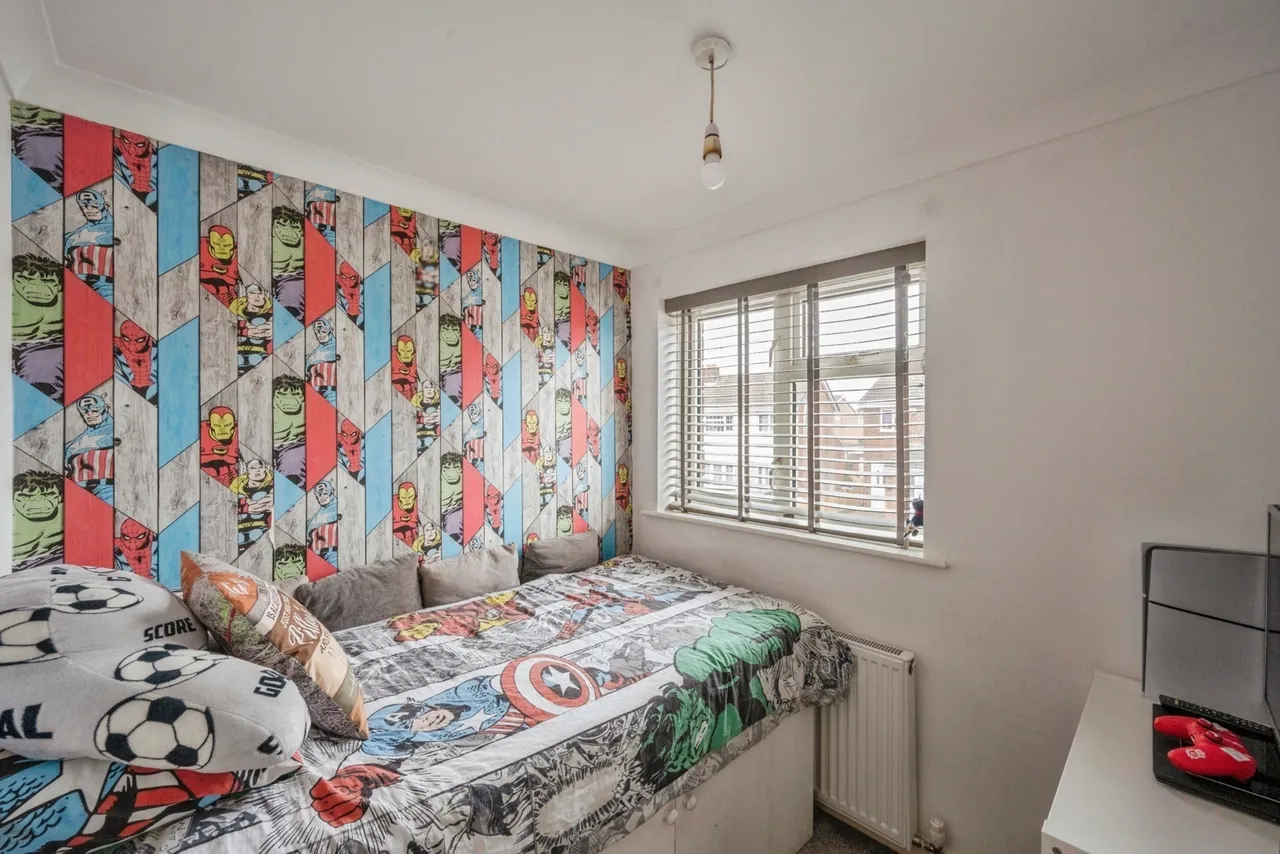Curzen Crescent, Doncaster, DN3, photo 16