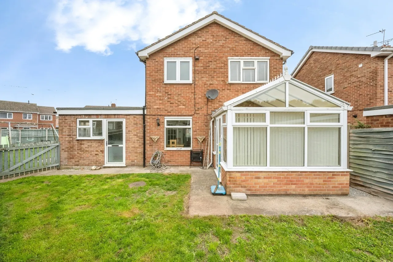 Curzen Crescent, Doncaster, DN3, photo 17