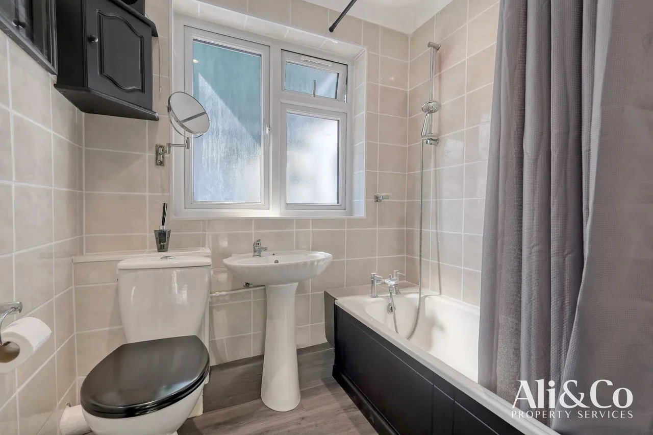 Charles Street, Grays, Essex, RM17 6DX, photo 7