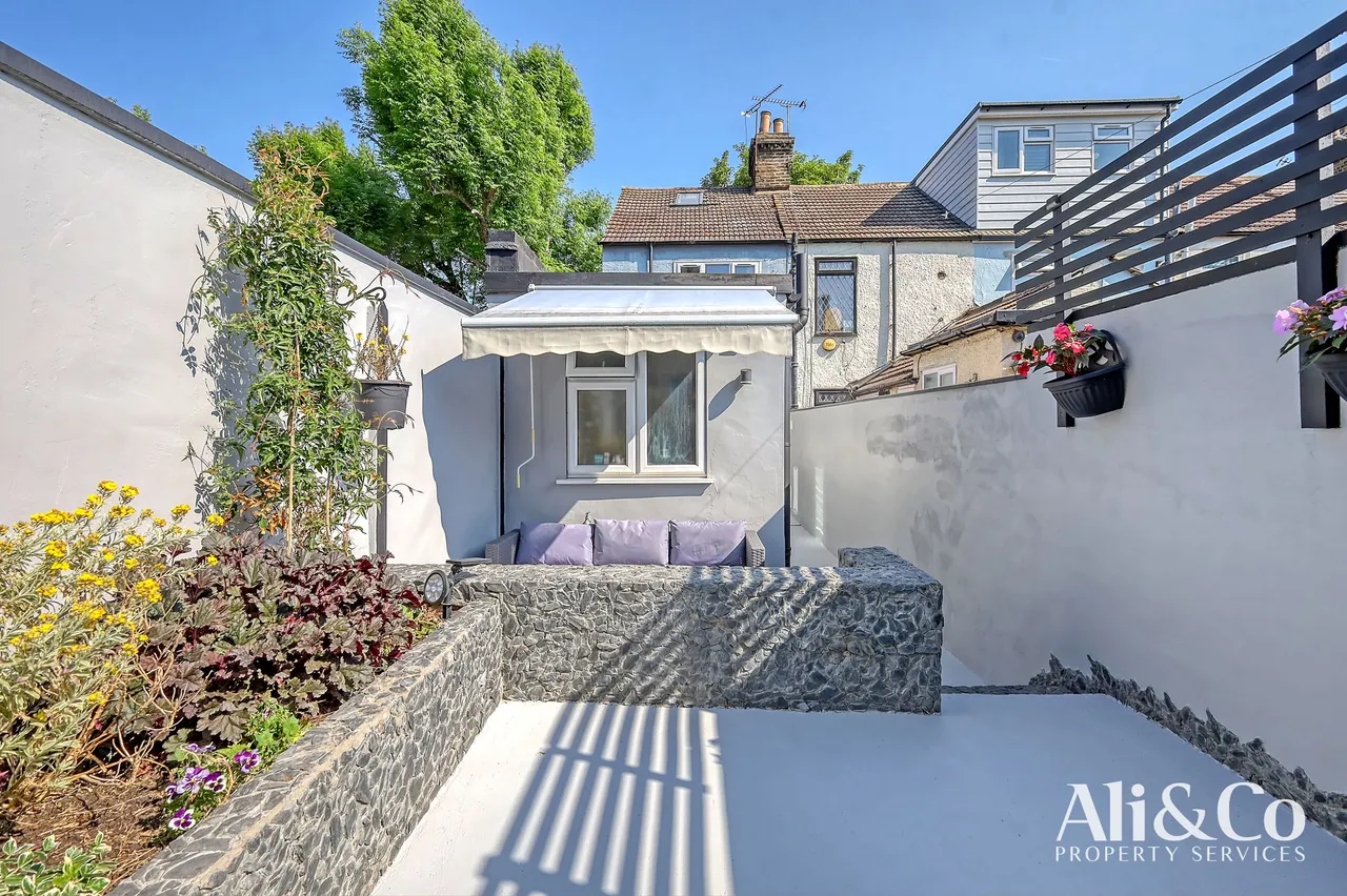 Charles Street, Grays, Essex, RM17 6DX, photo 15