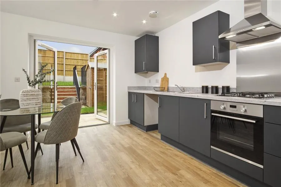 3 bed house for sale, Watchman's Place, Tilehurst, RG30