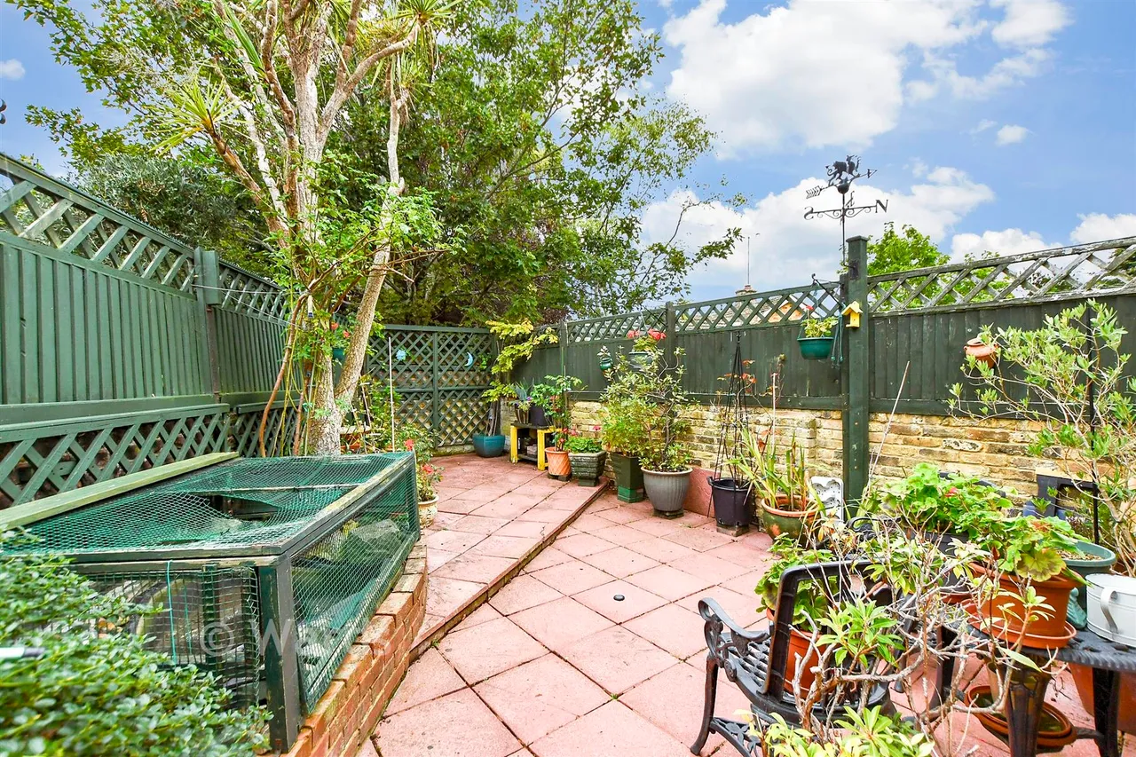 Elmstone Road, Ramsgate, CT11, photo 2
