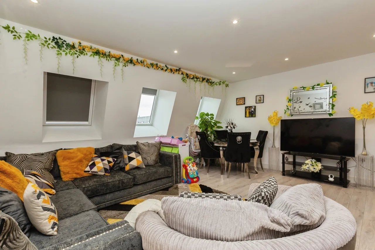 Alton Mews, Aylesbury, Buckinghamshire, HP19, photo 9