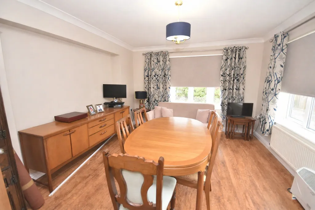 Oathills, Malpas, photo 6