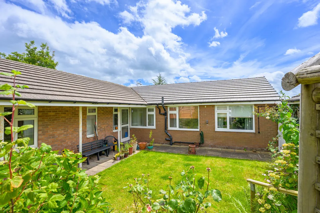Oathills, Malpas, photo 15