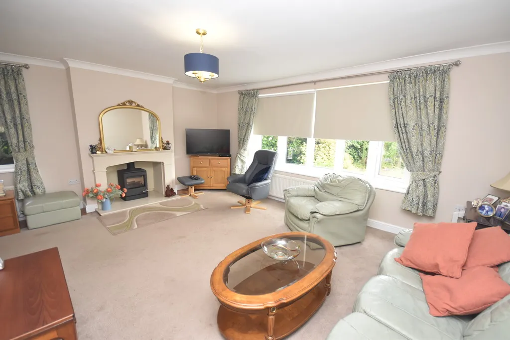 Oathills, Malpas, photo 7