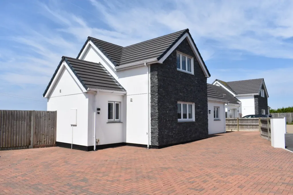 3 bed house for sale, Sparnon Gate, Redruth
