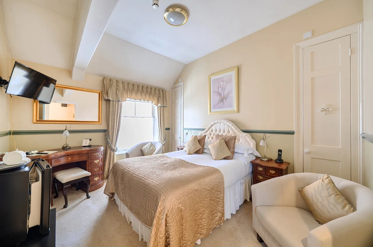 Bleke Street, Shaftesbury, Dorset, SP7 8AW, photo 9