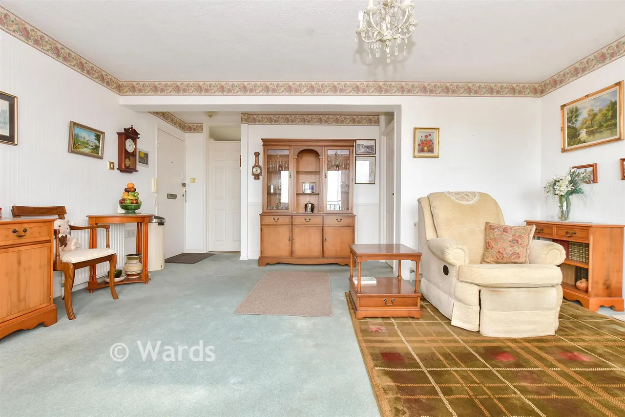 Lord Warden Avenue, Walmer, CT14, photo 8