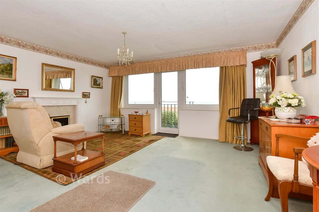 Lord Warden Avenue, Walmer, CT14, photo 5