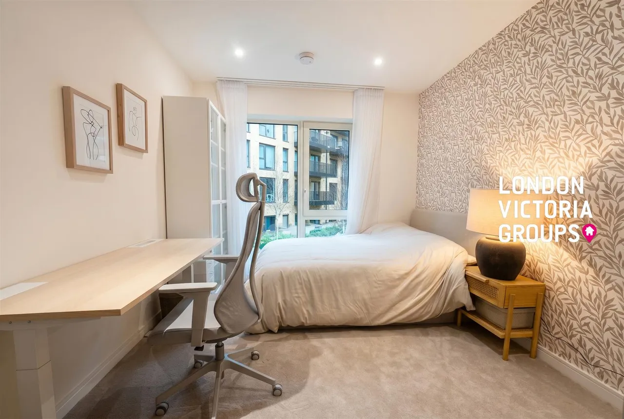 Tierney Lane, London, photo 5
