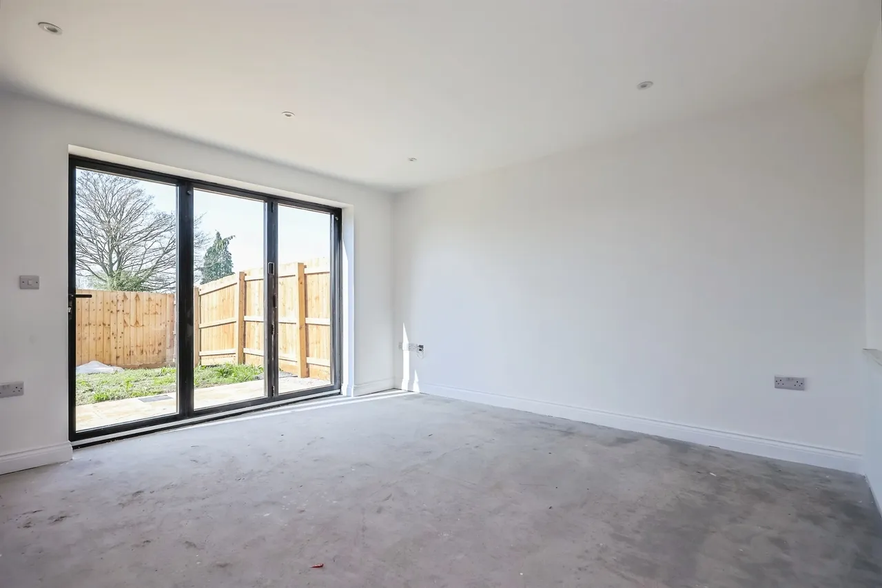 Foresters Rise, Newthorpe, NG16, photo 7