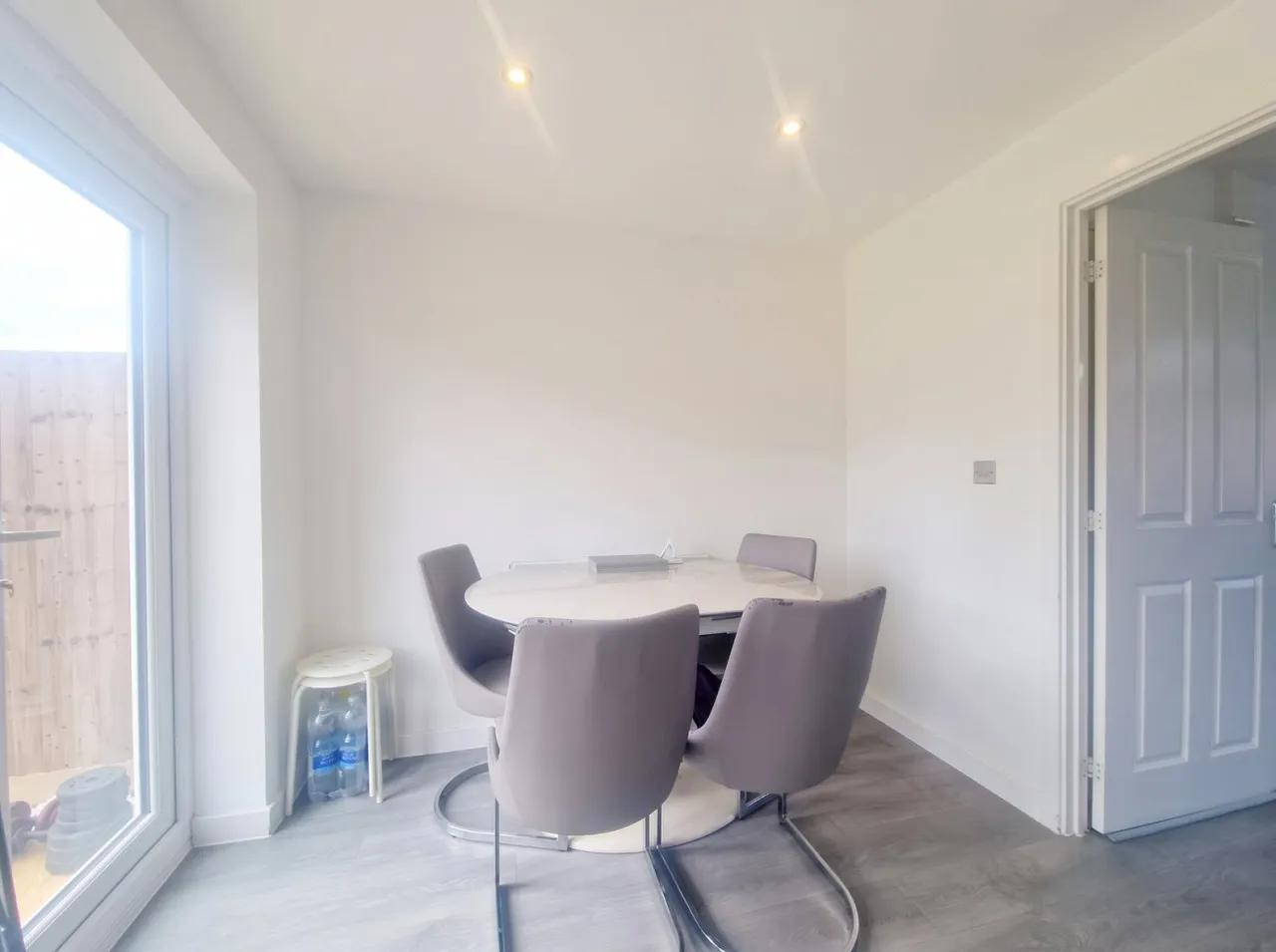 Lamport Lane, Scholars Green, NN2, photo 3
