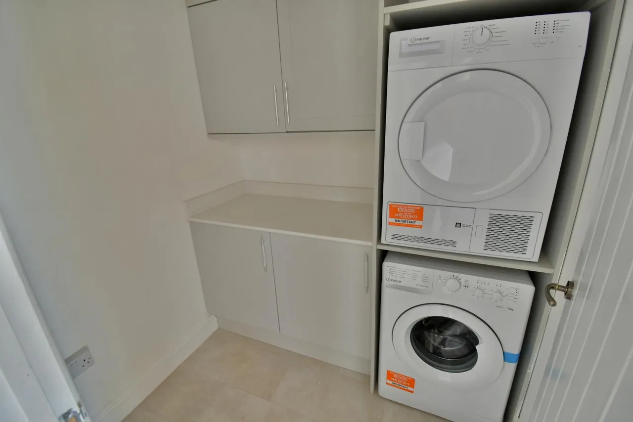 Bracken Road, BH22, photo 5