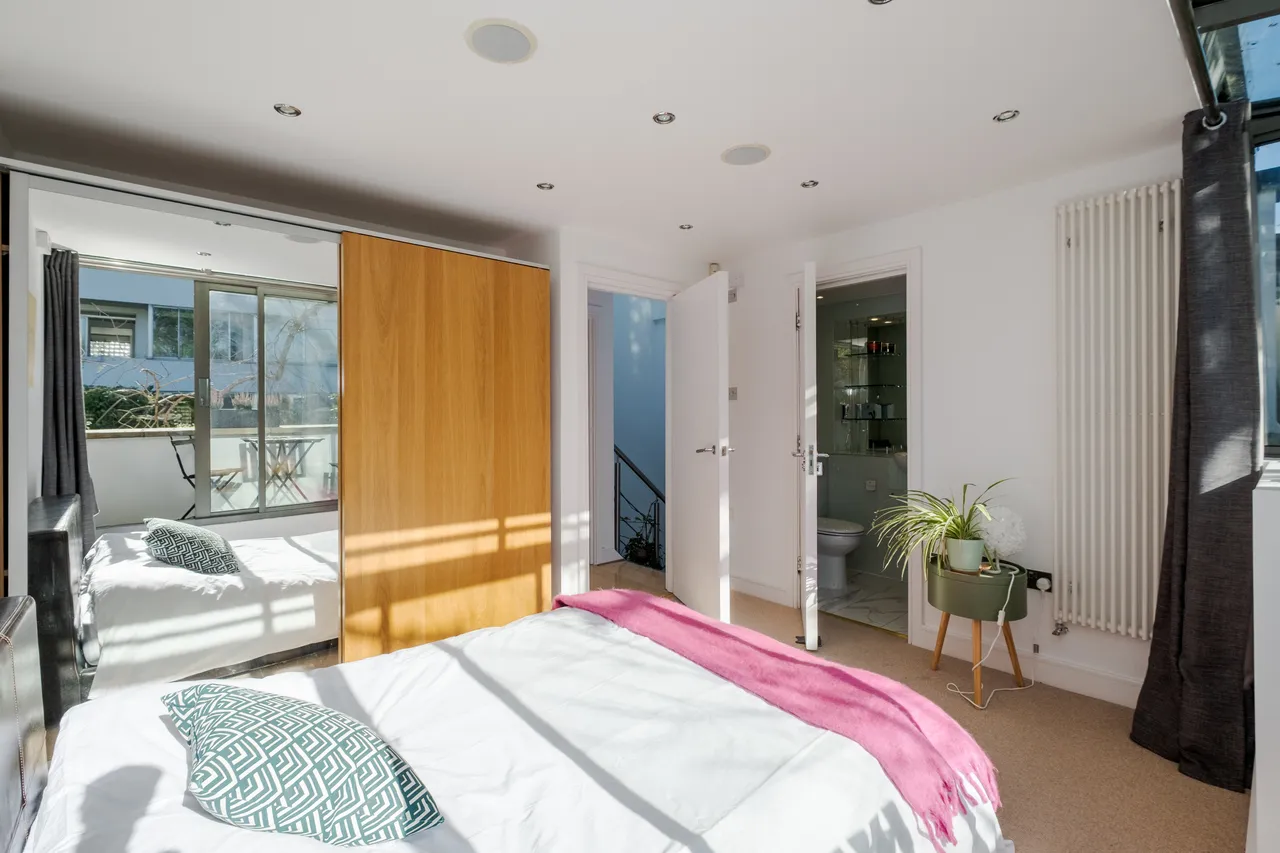 Camden Mews, London, NW1, photo 12