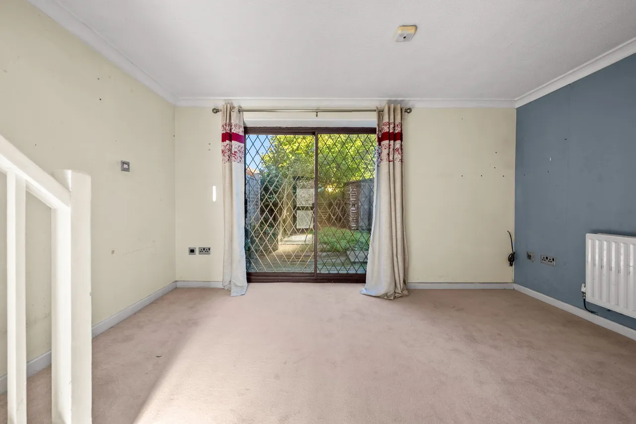Trent Close, Droitwich, WR9, photo 4