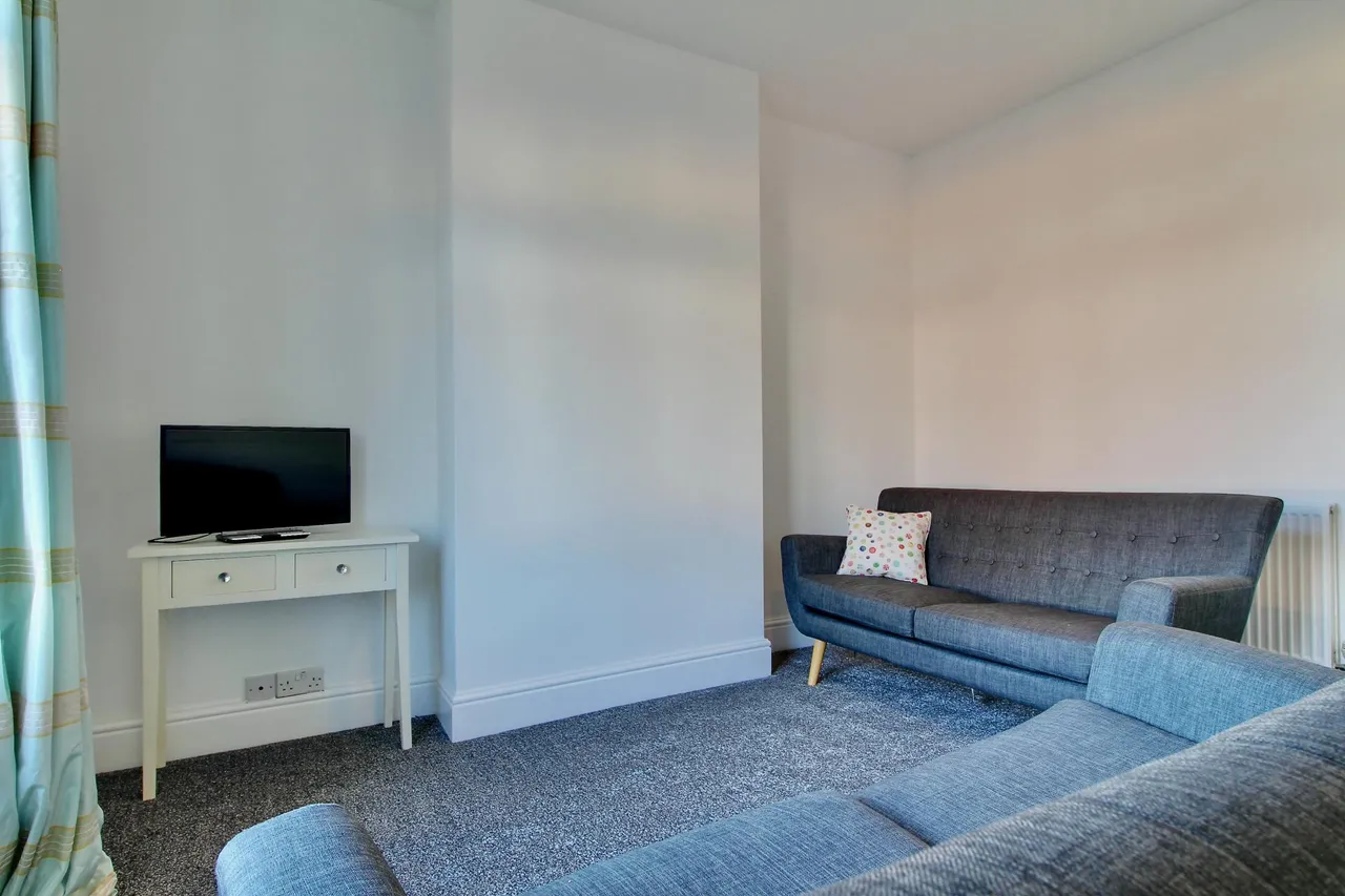 Tomkinson Road, Nuneaton, CV10, photo 5