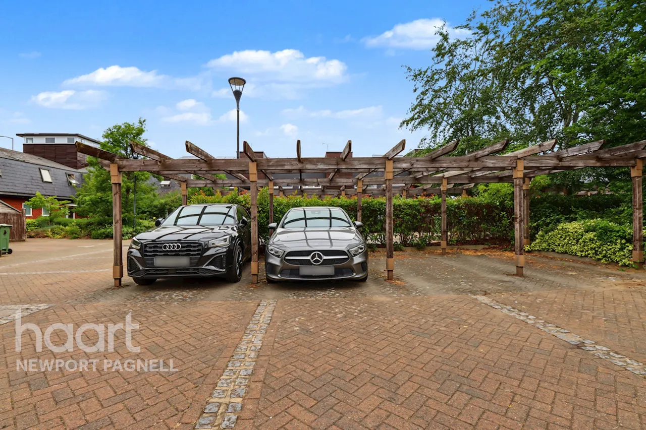 Addenbrookes Road, Newport Pagnell, MK16, photo 15