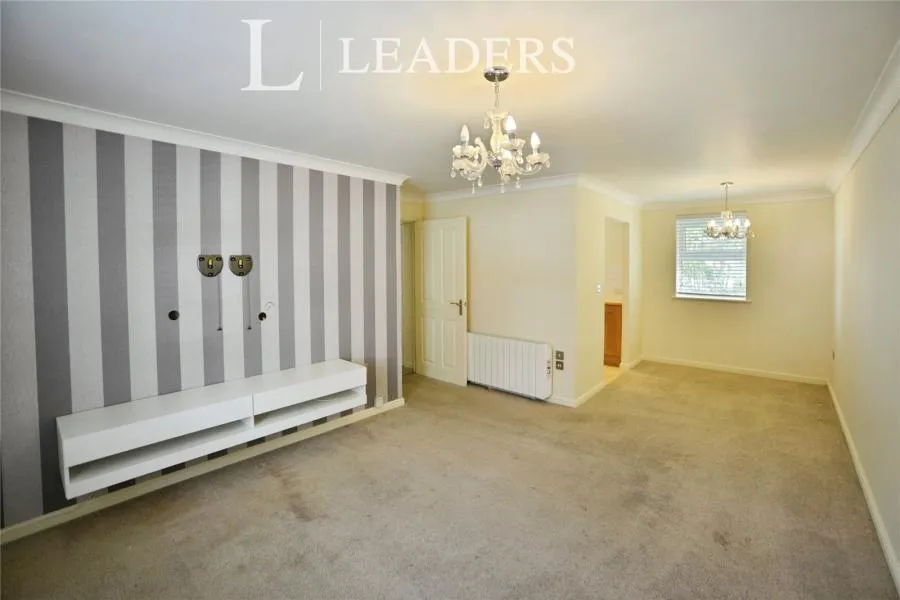 Randall Close, Witham, CM8, photo 2