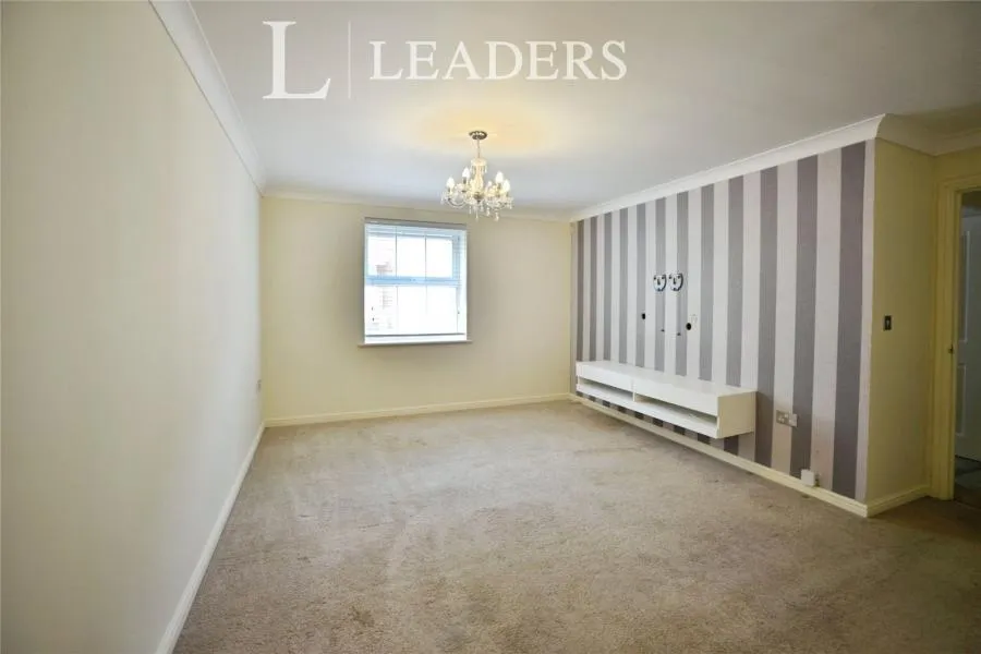 Randall Close, Witham, CM8, photo 8