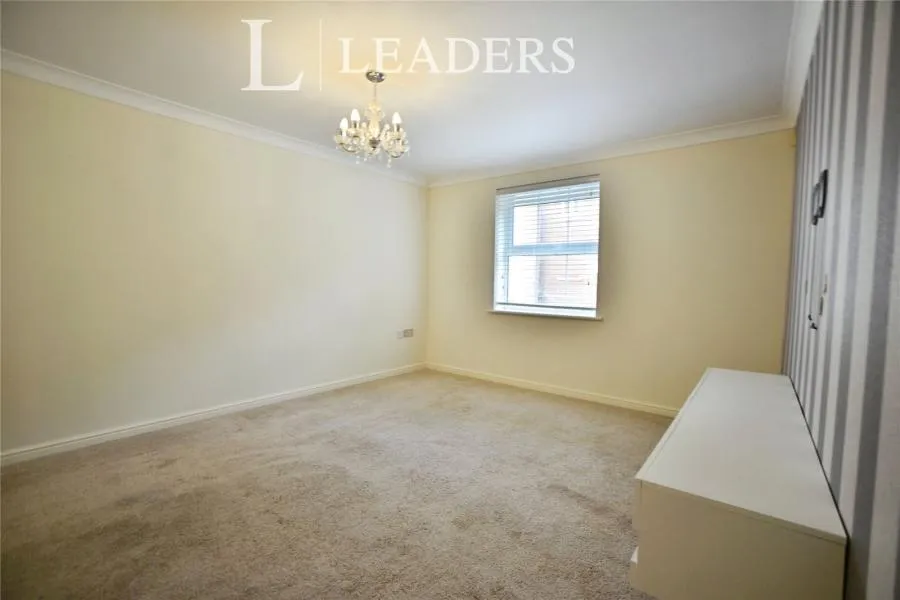 Randall Close, Witham, CM8, photo 9