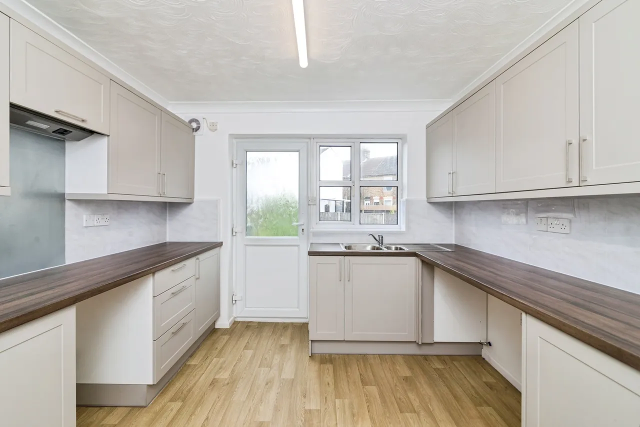 Commodore Road, Lowestoft, Suffolk, NR32, photo 4