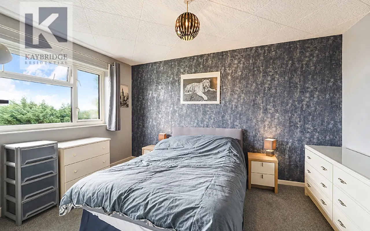 Curtis Road, Epsom, KT19, photo 4
