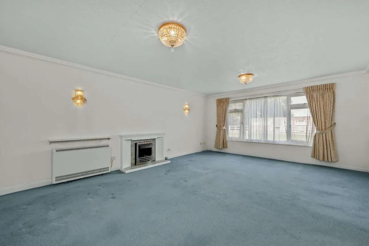 Farington Acres, Vale Road, Weybridge, Surrey, KT13 9NH, photo 9