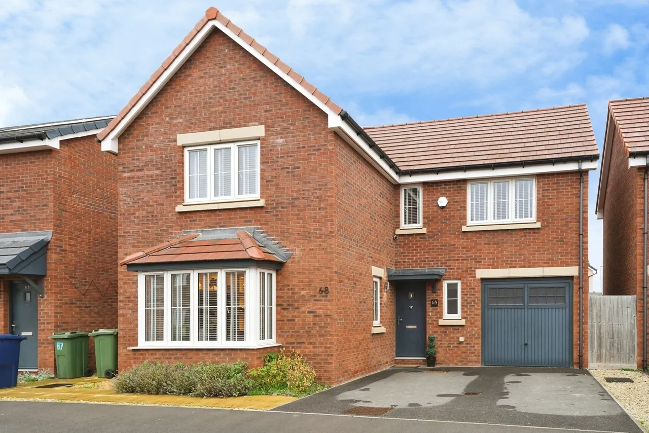 4 bed house for sale, Aster Close, Twigworth, GL2