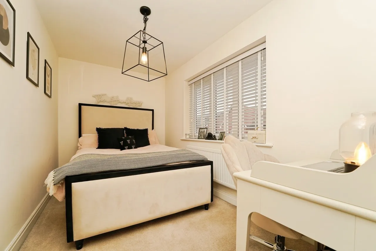 Aster Close, Twigworth, GL2, photo 12
