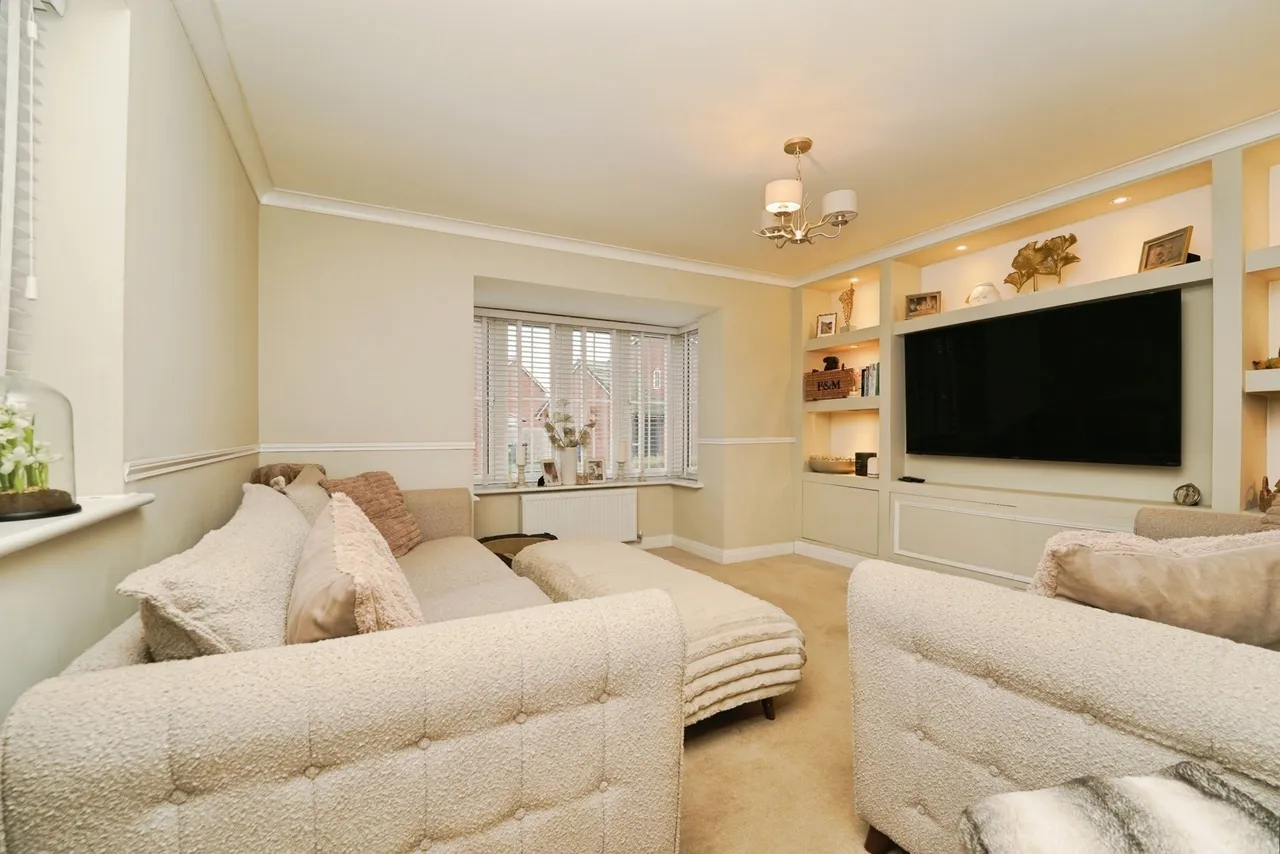 Aster Close, Twigworth, GL2, photo 4