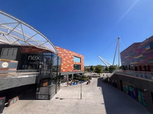 Commercial Street, photo 6