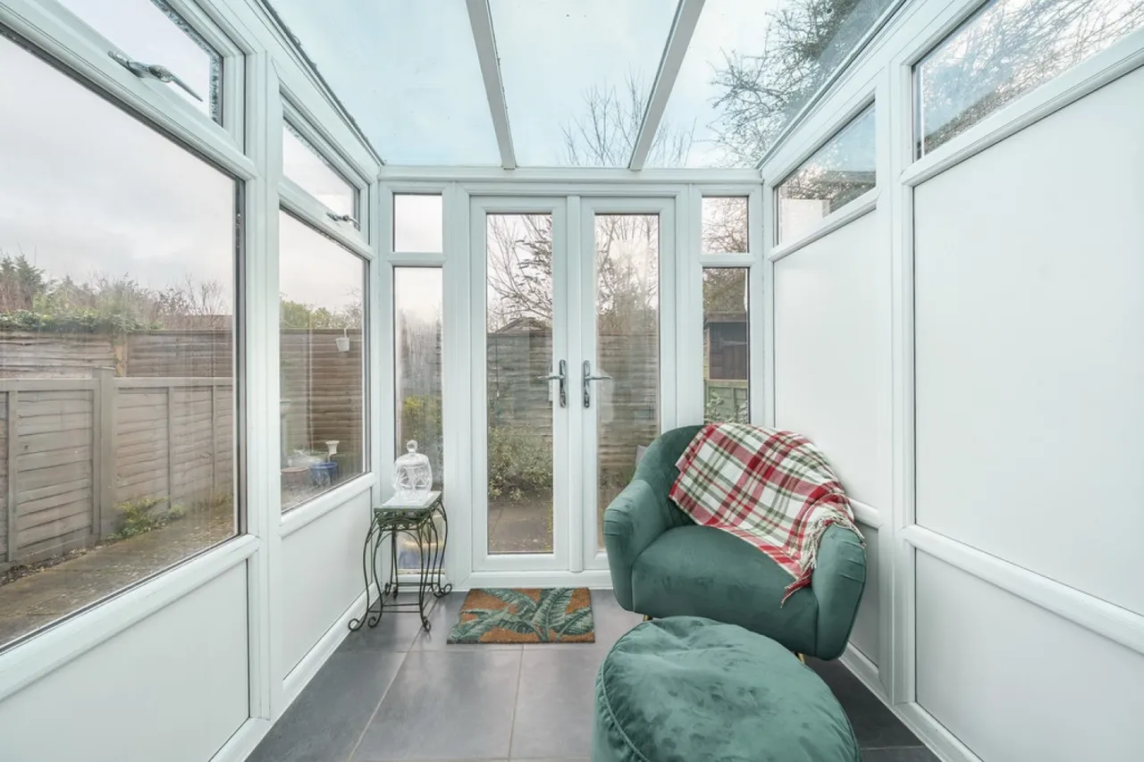Orchard Close, Thame, photo 3