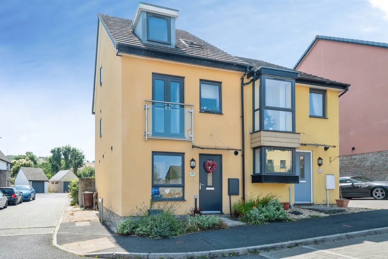 4 bed house for sale, Limeburners Road, Plymouth, PL9