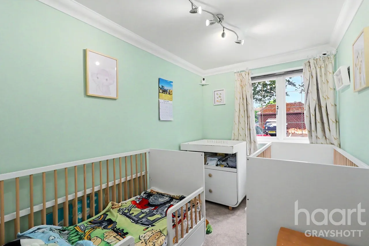 Boundary Road, Grayshott, GU26, photo 6