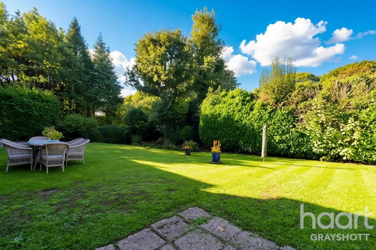 Boundary Road, Grayshott, GU26, photo 10