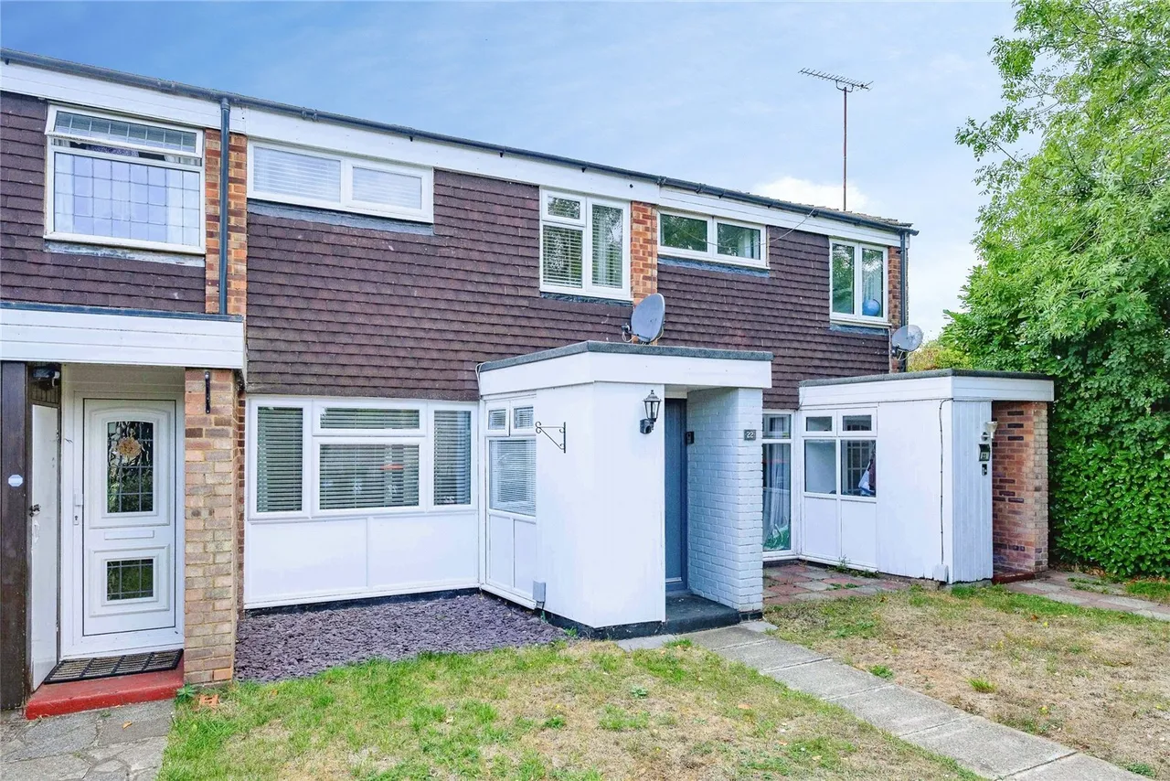 2 bed house for sale, Birchside, Dunstable, LU6