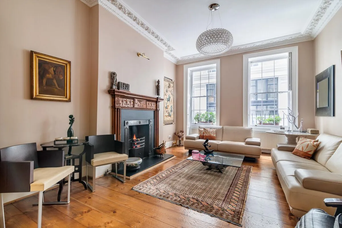3 bed flat for sale, Craven Street, London, WC2N