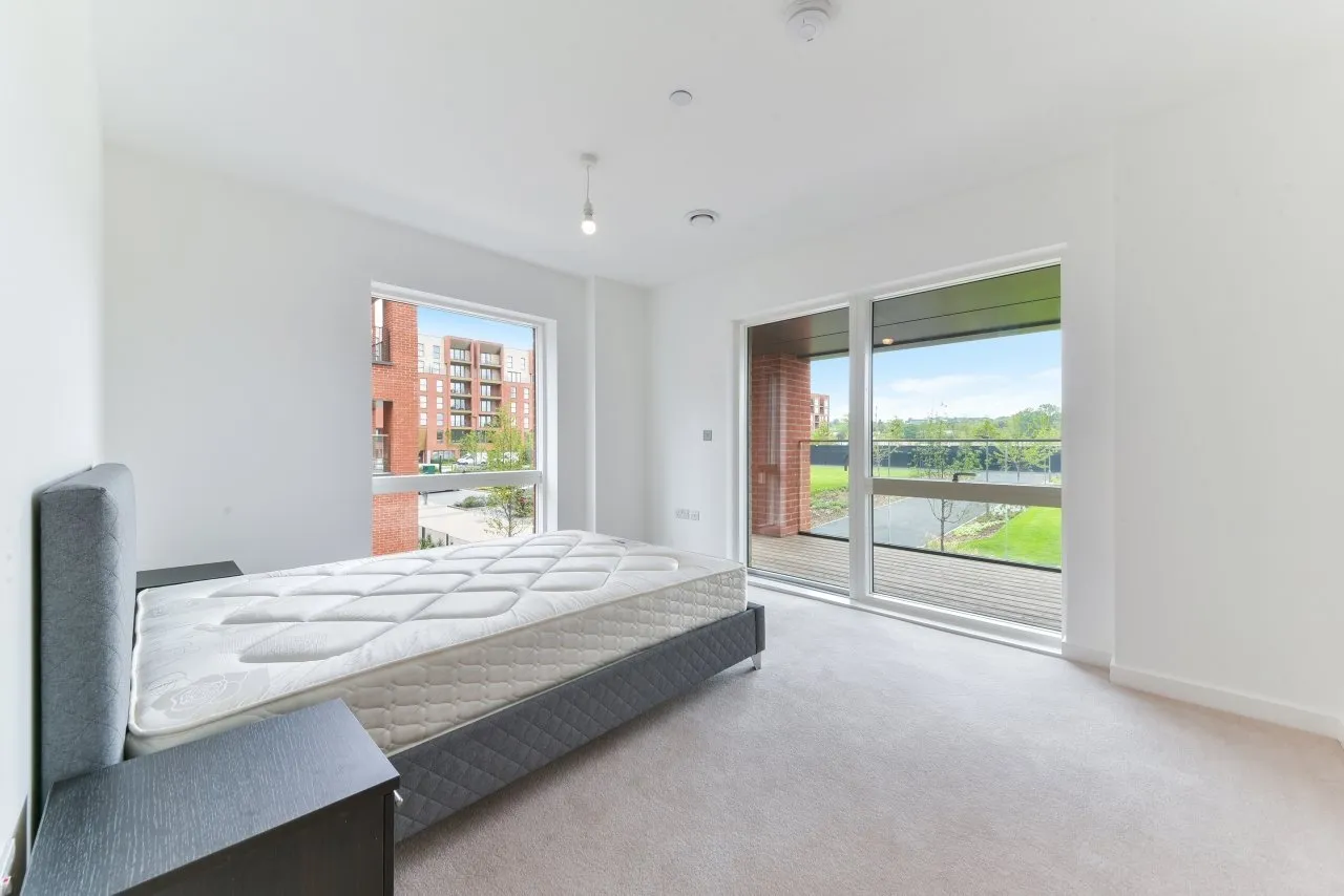 Thonrey Close, Colindale Gardens, Colindale, London, NW9, photo 6