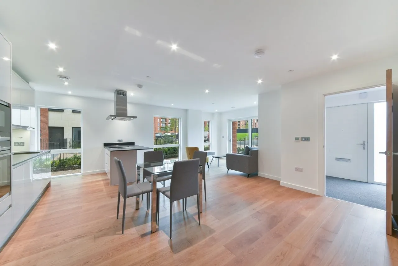 Thonrey Close, Colindale Gardens, Colindale, London, NW9, photo 4
